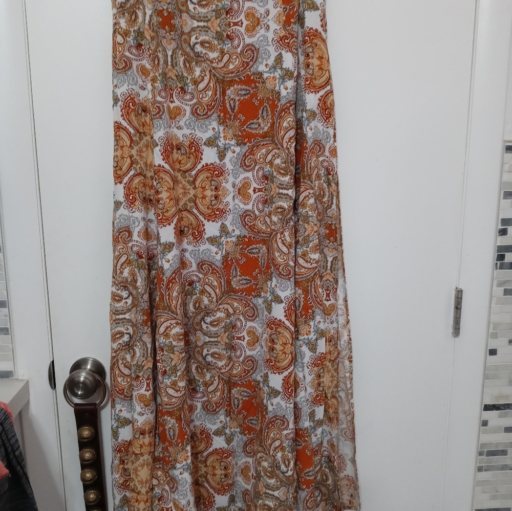 Aakaa Orange and Cream Paisley Maxi Skirt - Picture 2 of 6